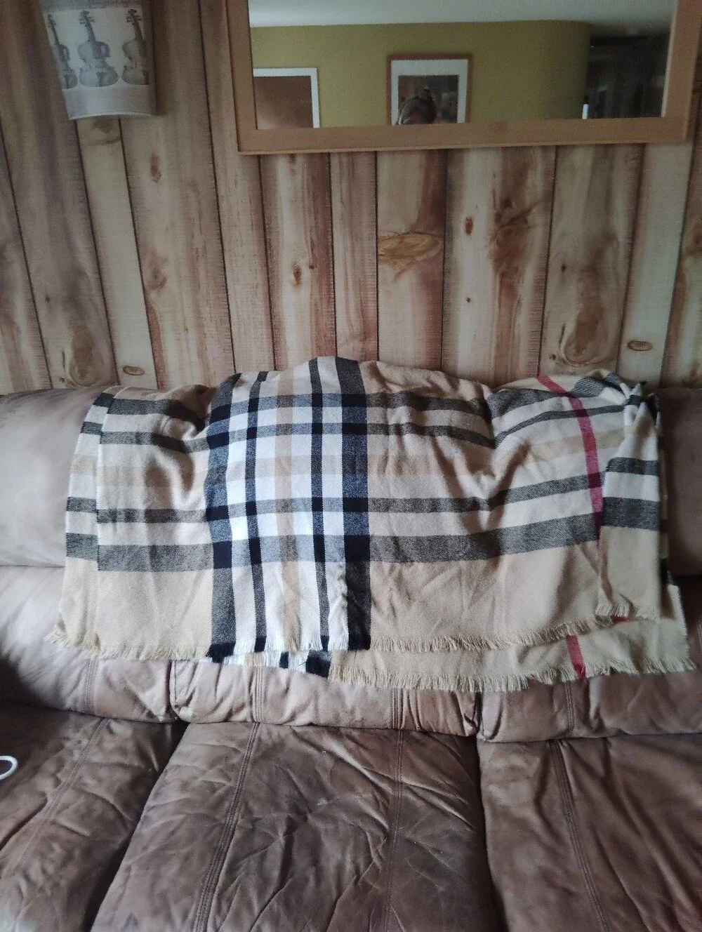 Classic Plaid Throw Blanket in Beige and Black Home Decor